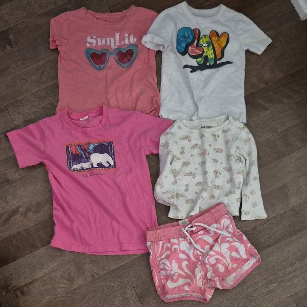 Lot of 5 - 3T girls shirts and shorts
